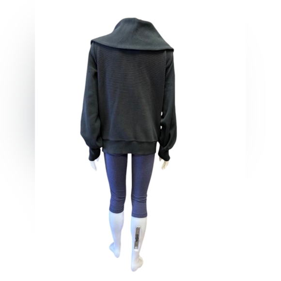 Varley “ELLS JACKET” EUC Ribbed Zip Up Turtleneck Sweater Black Size Medium - Picture 4 of 8